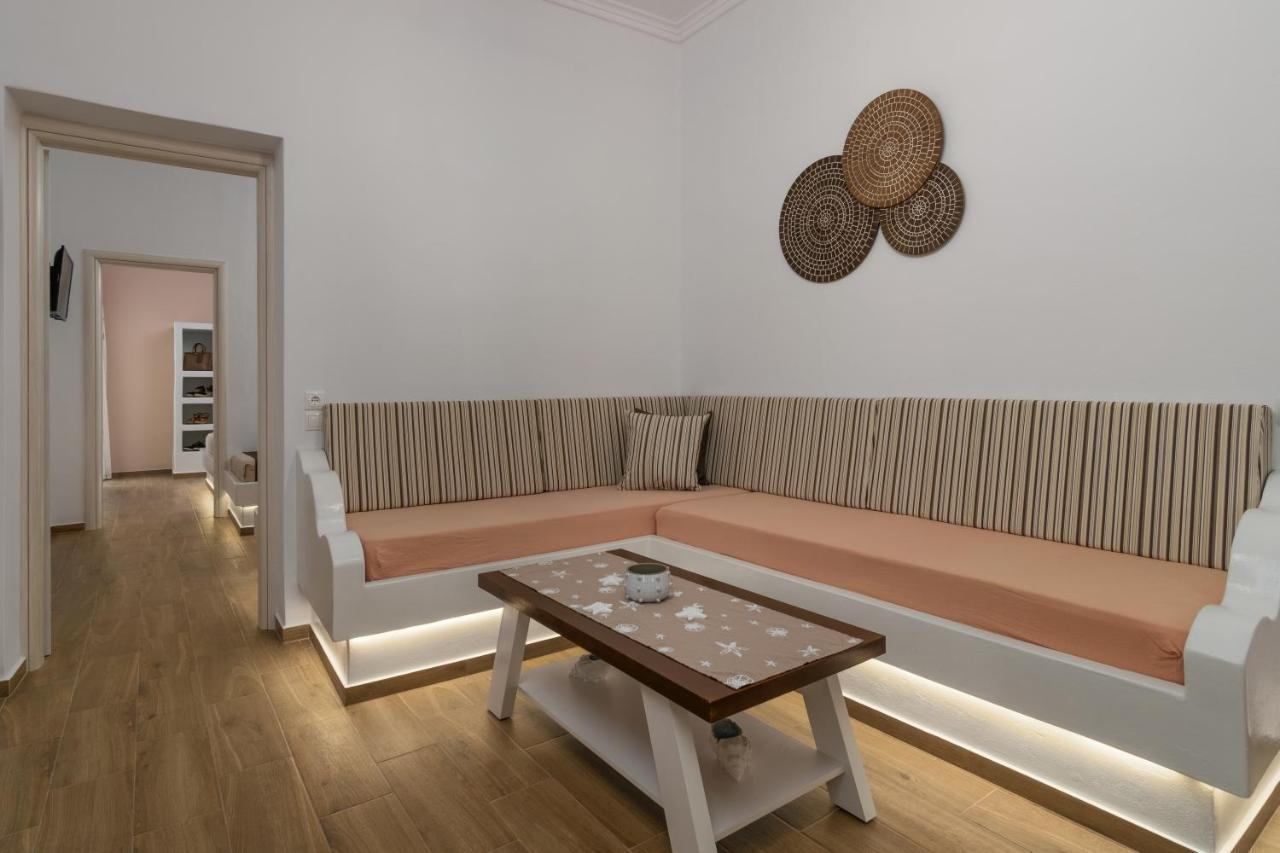 Holiday Home Triovasalos Milos ภายนอก รูปภาพ