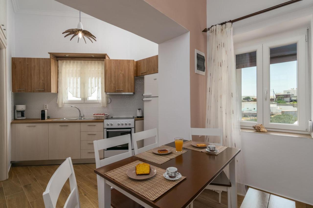 Holiday Home Triovasalos Milos ภายนอก รูปภาพ