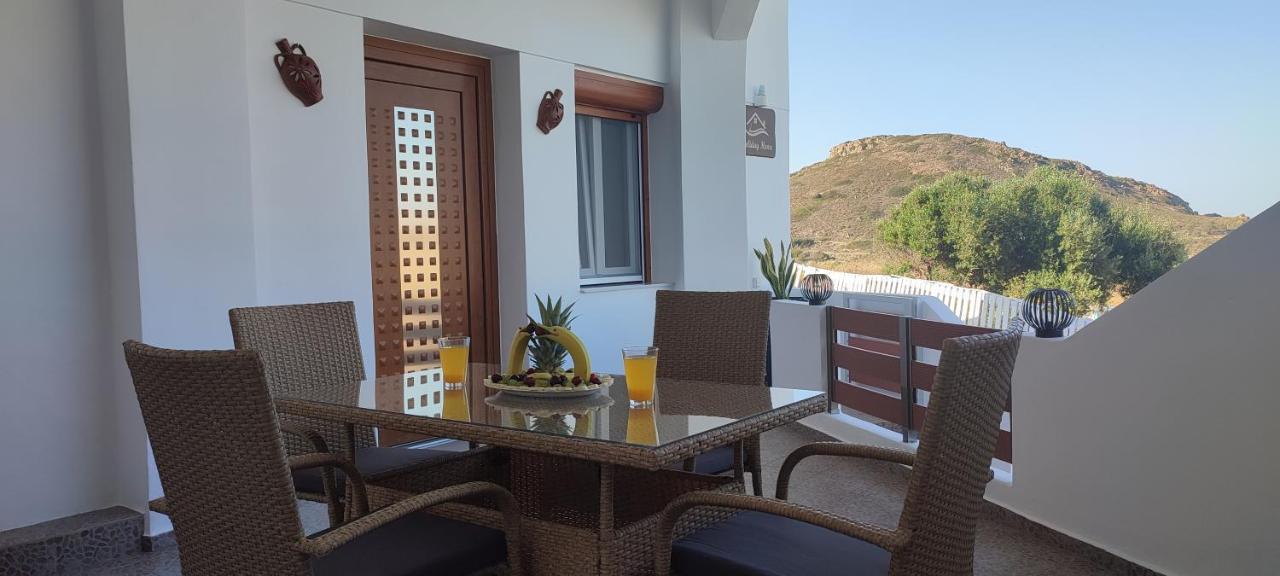 Holiday Home Triovasalos Milos ภายนอก รูปภาพ