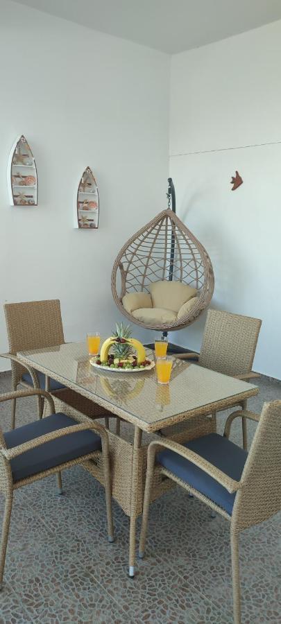 Holiday Home Triovasalos Milos ภายนอก รูปภาพ